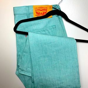 Men’s Levi Jeans 38W L29 (501)